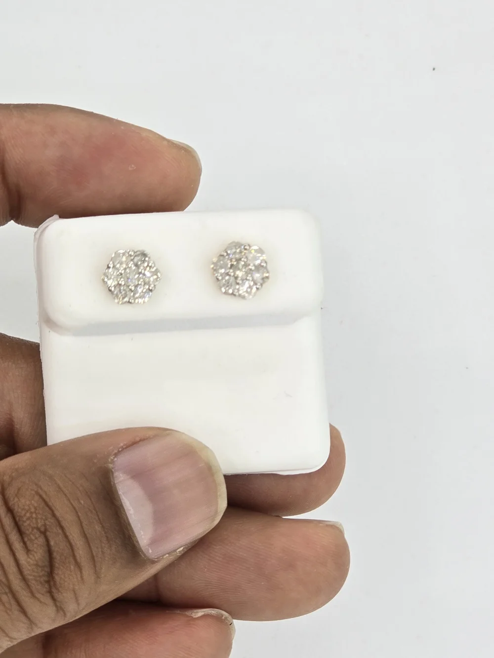 Real Diamond 10k Gold Flower Stud Earring